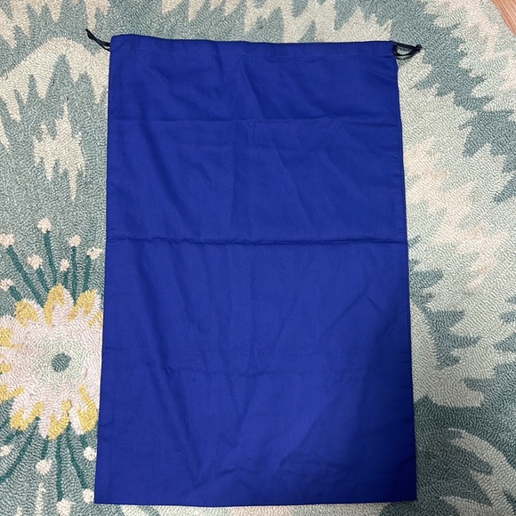 17x25” Stuart Weitzman Dust Bag - Picture 2 of 2